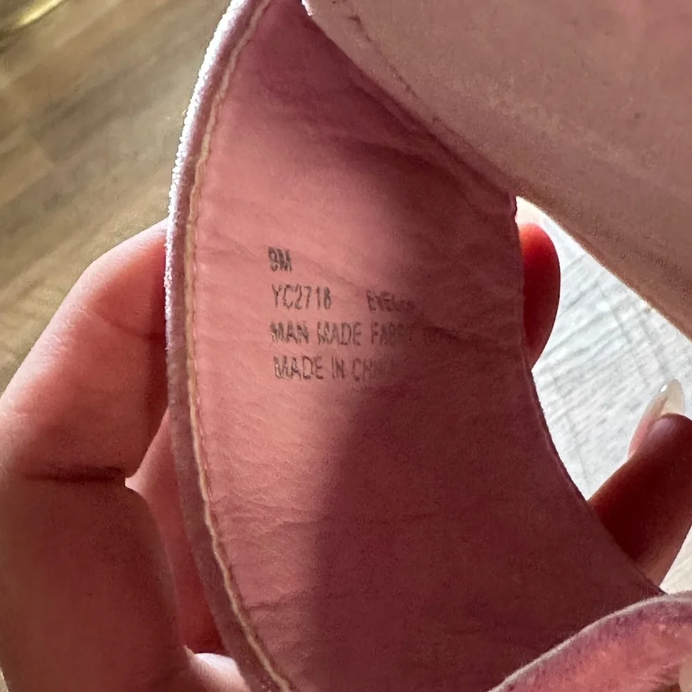 Women's Cape Robbin Pink Pearl Embellished Slides Size 9M - Picture 6 of 6